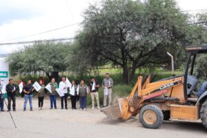 ENCABEZA ALEJO SÁNCHEZ ARRANQUE DE LA REHABILITACIÓN DEL CAMINO REAL EN SAN PEDRO DE LOS EUCALIPTOS, TOLIMÁN