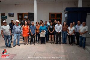 ATENCIÓN CERCANA A LA CIUDADANÍA: FERNANDO SÁNCHEZ GIL ENTREGA APOYOS A FAMILIAS DE ARROYO SECO