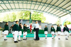RUBÉN HERNÁNDEZ ACOMPAÑA LA GRADUACIÓN DE LA GENERACIÓN 2020–2026 DEL INSTITUTO DE EXCELENCIA EDUCATIVA