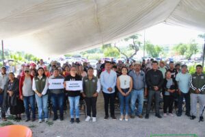 EL PRESIDENTE MUNICIPAL, C. ALEJO SÁNCHEZ DE SANTIAGO, ENCABEZÓ LA ENTREGA DE 135 INSUMOS AGROPECUARIOS DEL PROGRAMA “DIGNIFICANDO EL CAMPO 2026”