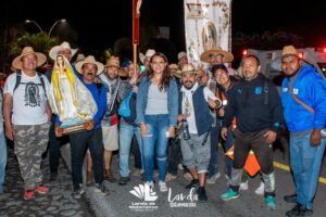 LANDA DESPIDE CON CARIÑO A LOS PEREGRINOS RUMBO AL TEPEYAC Y COMPARTE CON MÉXICO LA GRANDEZA DE SU FE Y SUS TRADICIONES
