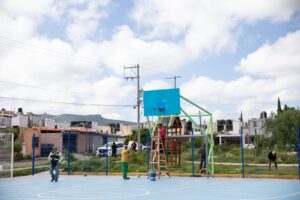 SERVICIOS PÚBLICOS MUNICIPALES REALIZA JORNADA PARA REHABILITAR EL PARQUE VALLE DORADO I EN ZONA ORIENTE