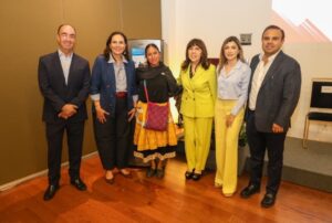 ENCABEZA MARTHA SOTO ENTREGA DE APOYOS DEL PROGRAMA CONTIGO EN LA ESCUELA