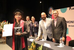 MÁS DE 10 MIL ESTUDIANTES CONCLUYEN SUS ESTUDIOS EN COBAQ