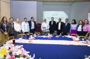 ES EL SECTOR COMERCIO DE SAN JUAN DEL RÍO UN PUENTE DE DESARROLLO
