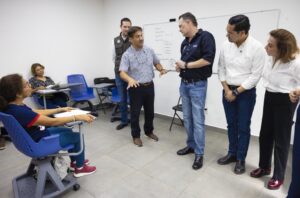 RECORRE MAURICIO KURI EL CENTRO DE DESARROLLO HUMANO PIRÁMIDES EN CORREGIDORA