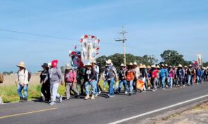CON FE FIRME, PRESIDENTE DEL MUNICIPIO DE AMEALCO ÓSCAR PÉREZ MARTÍNEZ CONTINÚA EL CAMINO RUMBO AL TEPEYAC