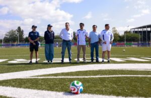 CONVIVE GOBERNADOR CON PARTICIPANTES DE LA CLÍNICA DE FÚTBOL INDEREQ 2026