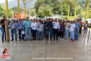 MÁS APOYO PARA EL COMERCIO LOCAL: FERNANDO SÁNCHEZ GIL ENTREGA TOLDOS A EMPRENDEDORES DE LA FLORIDA