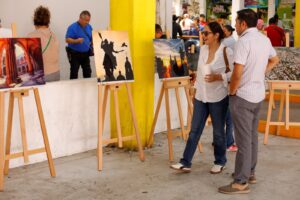 ACERCA MUNICIPIO DE QUERÉTARO LA CULTURA CON LA EXPOSICIÓN ITINERANTE DE FOTOGRAFÍA EN TIANGUIS Y MERCADOS MUNICIPALES
