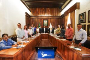 SÍNDICOS Y REGIDORES DE SAN JUAN DEL RÍO APRUEBAN NOMBRAMIENTO DEL NUEVO TITULAR DE LA SECRETARÍA DE AYUNTAMIENTO