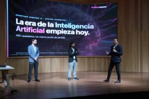 MUNICIPIO DE QUERÉTARO ROMPE RÉCORD DE ASISTENCIA EN EL PROGRAMA DE CAPACITACIÓN EN IA DE BLOQUE