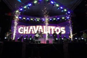 FIESTAS PATRONALES DE PEÑAMILLER: UNA NOCHE DE MÚSICA Y ALEGRÍA