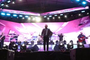 ¡UNA GRAN NOCHE SE VIVIÓ EN LAS FIESTAS PATRONALES DE PEÑAMILLER!