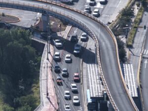 AJUSTES VIALES EN PROL. CONSTITUYENTES BUSCAN MITIGAR AFECTACIONES AL TRÁNSITO ANTE CIERRES POR OBRAS FEDERALES EN LA CARRETERA 57