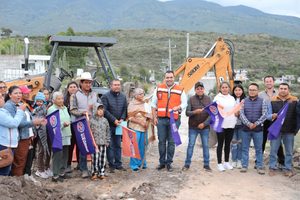 ENTREGA GASPAR TRUEBA OBRA DE URBANIZACIÓN EN EJIDO PATRIA