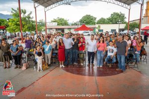 FERNANDO SÁNCHEZ GIL ENTREGA APOYO A 112 COMERCIANTES DE PURÍSIMA DE ARISTA CON NUEVOS TOLDOS PARA SUS ESPACIOS DE TRABAJO