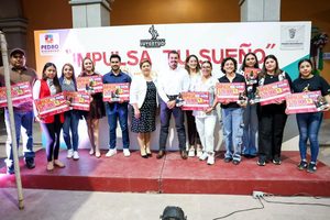 BETO NAVA ENTREGA APOYOS A JÓVENES EMPRENDEDORES A TRAVÉS DE “IMPULSA TU SUEÑO 2026”