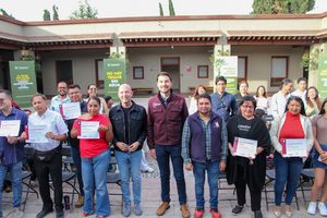 MÁS DE 50 PRESTADORES DE SERVICIOS TURÍSTICOS SON CAPACITADOS EN EL MUNICIPIO DE TEQUISQUIAPAN.