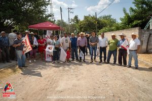 FERNANDO SÁNCHEZ GIL DA INICIO A OBRA DE URBANIZACIÓN EN EL CRUCERO DEL SABINITO TRAS 14 AÑOS SIN INVERSIÓN EN OBRA PÚBLICA