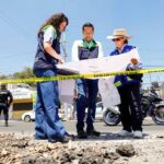 CHEPE GUERRERO SUPERVISA LA CONSTRUCCIÓN DE PARADA DE AUTOBÚS EN AVENIDA CANDILES