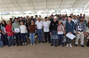 FORTALECE SEDEA A APICULTORES DEL ESTADO