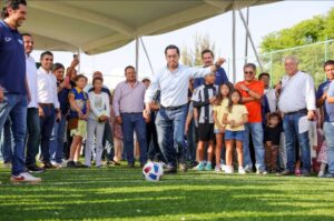 CHEPE GUERRERO ENTREGA NUEVA CANCHA DE FUTBOL 5 PARA LAS FAMILIAS DE SANTA FE