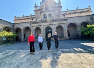 AFINA LÓPEZ BIRLAIN DETALLES PARA EXPOSICIÓN DE SANTIAGO CARBONELL EN JALISCO