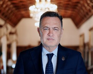 VA GOBERNADOR POR PROTOCOLO ÚNICO ANTINARCOCANDIDATOS EN QUERÉTARO