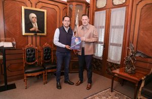 CHEPE GUERRERO ENTREGA SU SEGUNDO INFORME DE RESULTADOS AL GOBERNADOR