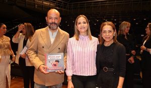 ASISTE CAR HERRERA A CONFERENCIA DEDICADA A LA PROTECCIÓN TECNOLÓGICA DE NNA