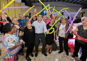 LOS VALORES Y LOS PRINCIPIOS QUE USTEDES INCULCARON SON FUNDAMENTALES PARA EL QUERETARO DE HOY: FELIFER MACÍAS
