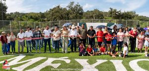 FERNANDO SÁNCHEZ GIL CONCRETA LA ENTREGA DE CANCHA DE FÚTBOL 7 PARA EL QUIRINO