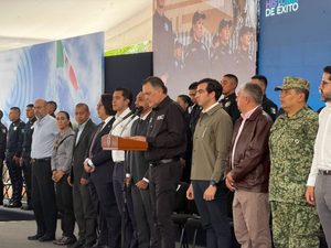 LA PRESIDENTA MUNICIPAL CEREMONIA DE GRADUACIÓN DE NUEVOS POLICÍAS DE PEÑAMILLER