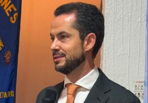 MORENA TIENE TODO EL PODER Y MÉXICO NO ESTÁ AVANZANDO: OSPITAL