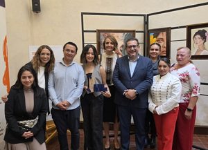 INAUGURA LÓPEZ BIRLAIN EN EL CEART LA GALERÍA RAQ