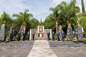 LLAMA GOBERNADOR A HONRAR A LOS NIÑOS HÉROES CON LA CONSTRUCCIÓN DE UN MEJOR PAÍS
