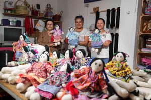 CHEPE GUERRERO IMPULSA A LAS Y LOS ARTESANOS DE CORREGIDORA CON MÁS DE 400 ESPACIOS DE COMERCIALIZACIÓN