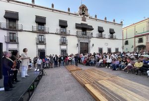 RECONOCE SECULT 40 AÑOS DE LAS FLORES DE LAS HUASTECAS