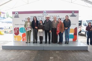 ENTREGA BETO NAVA 200 EQUIPOS TECNOLÓGICOS A ESTUDIANTES DE PEDRO ESCOBEDO