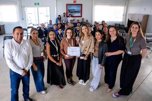 DIF MUNICIPAL PROMUEVE LA COMPRENSIÓN DEL AUTISMO ENTRE PERSONAL DEL AIQ