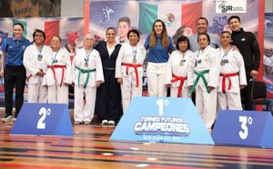 INAUGURA ROBERTO CABRERA EL TORNEO FUTUROS CAMPEONES EN LA UNIDAD DEPORTIVA MAQUÍO