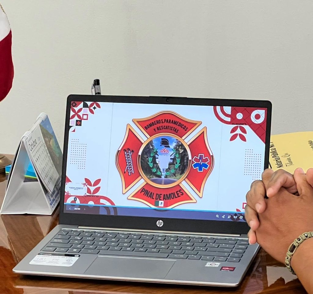 LA PRESIDENTA MUNICIPAL DE PINAL DE AMOLES, LUPITA RAMÍREZ, SOSTUVO UNA REUNIÓN CON CHARBEL RAMÍREZ, 3 IMG 20261020 WA0005