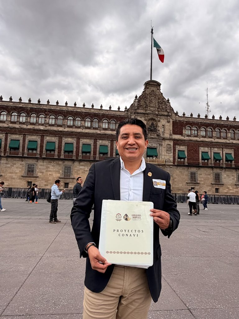 HOY, EL PRESIDENTE MUNICIPAL IVÁN RESÉNDIZ SOSTUVO UNA REUNIÓN EN PALACIO NACIONAL CON LA PRESIDENTA DE LA REPÚBLICA Y AUTORIDADES ESTATALES Y FEDERALES DE TODO EL PAÍS, 2 IMG 20261022 WA0003 768x1024 1