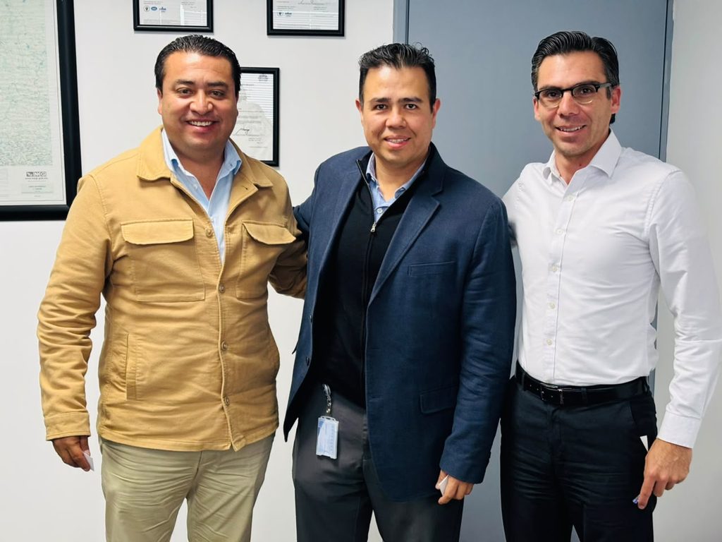 FORTALECEN COORDINACIÓN REGIONAL CON TELCEL PARA ATENDER NECESIDADES DE LOS MUNICIPIOS 2 IMG 20261023 WA0016