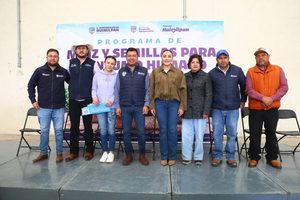 JAIRO MORALES CIERRA PROGRAMA CON MIL APOYOS AL CAMPO