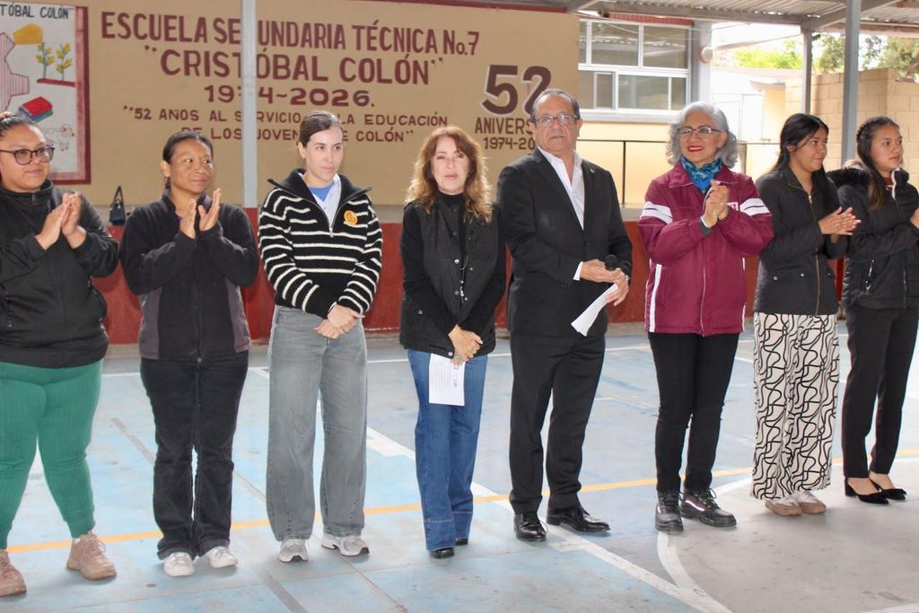 ACERCA CANACINTRA LA CIENCIA Y LA INNOVACIÓN A JÓVENES DE COLÓN 3 IMG 20261029 WA0068
