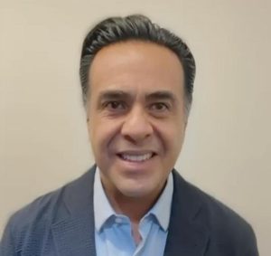 PROPONE LUIS NAVA QUE LA UAQ REALICE LA ENCUESTA PARA DEFINIR LA CANDIDATURA DEL PAN A LA GUBERNATURA