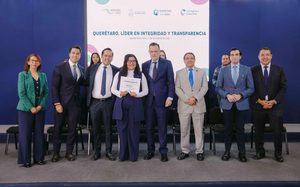 CHEPE GUERRERO Y MAURICIO KURI ENTREGAN EL XVIII PREMIO NACIONAL DE CONTRALORÍA SOCIAL 2026, ETAPA ESTATAL