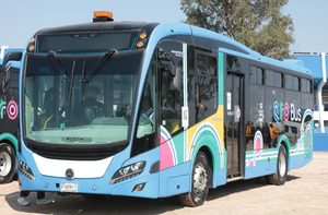 ALISTA QROBUS TRANSPORTE ESPECIAL PARA EL FESTIVAL PULSO GNP